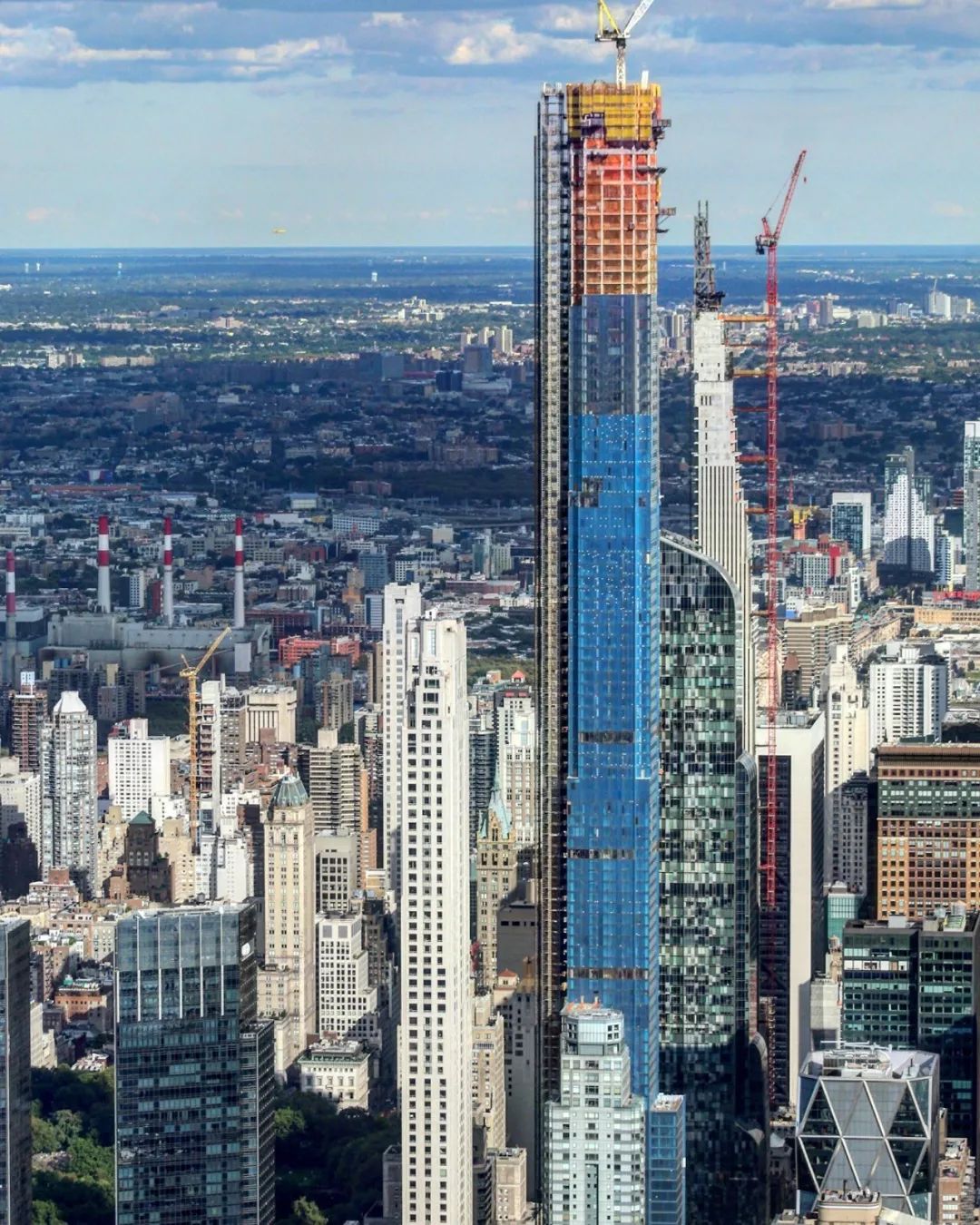 全球最高住宅公寓封顶！「中央公园一号」不负其名高贵优雅地俯瞰中央公园